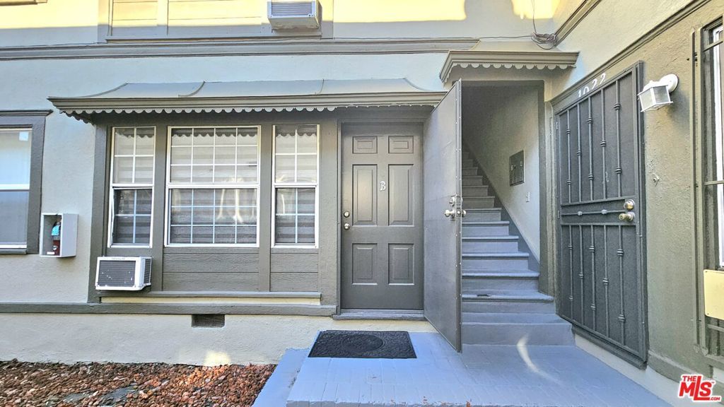 Photo of Listing #26636169