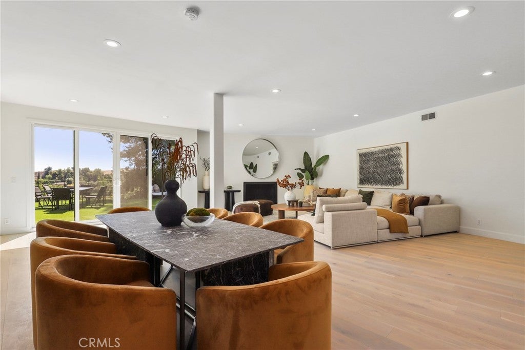 Photo of Listing #SR26006691