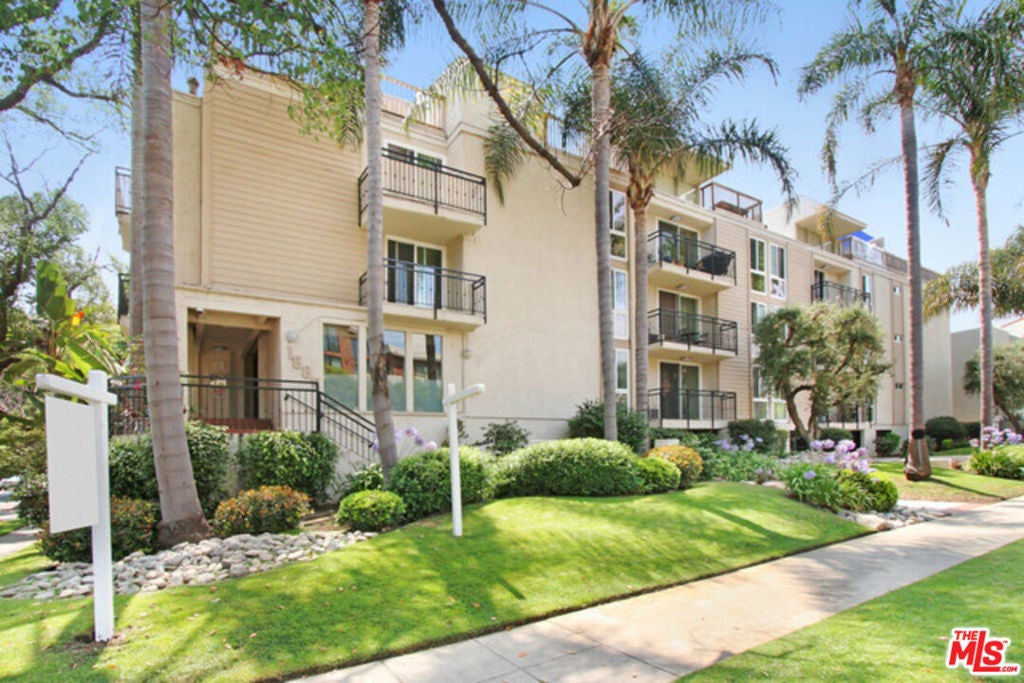 Photo of Listing #25629173