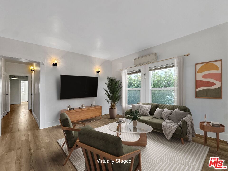 Photo of Listing #26638485