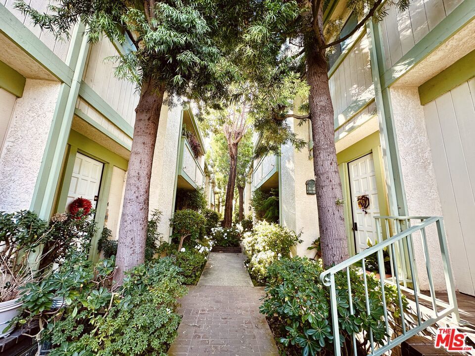 Photo of Listing #26640229