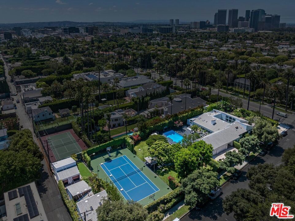 Photo of Listing #26640581