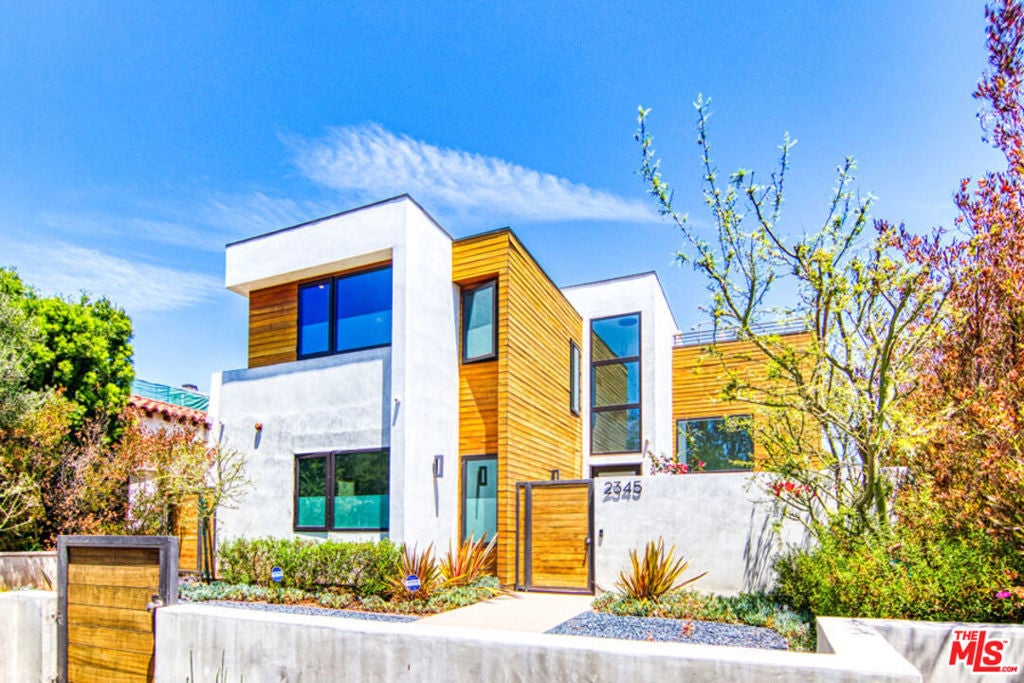 Photo of Listing #26640875