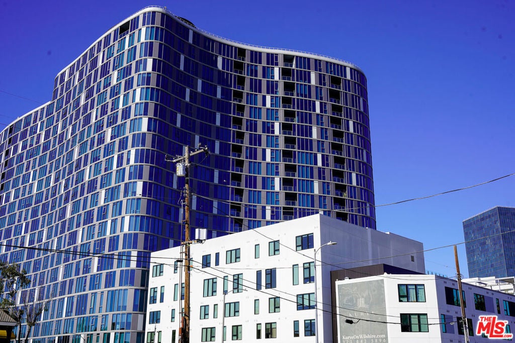 Photo of Listing #26643247