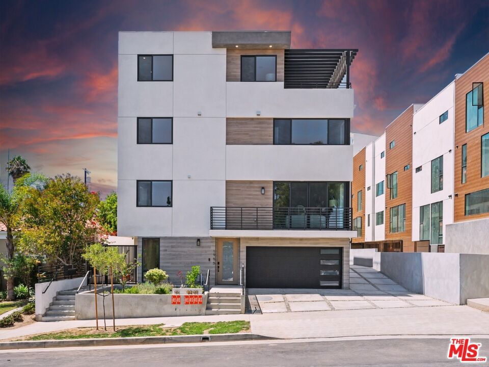 Photo of Listing #26643435