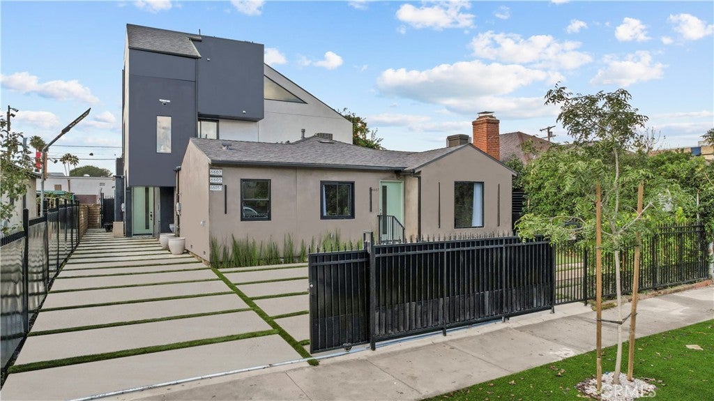 Photo of Listing #SR26011584