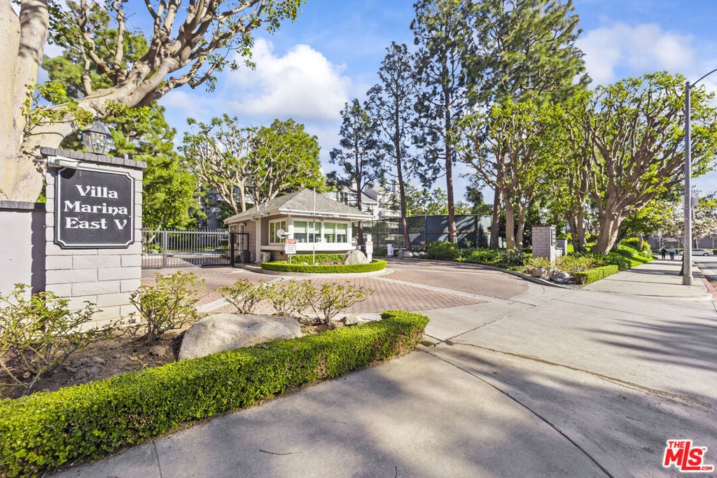 Photo of Listing #26645061