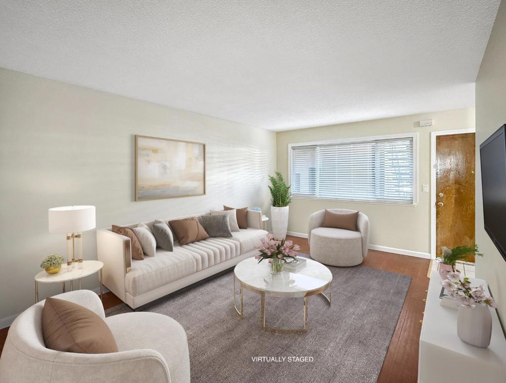 Photo of Listing #ML82033106