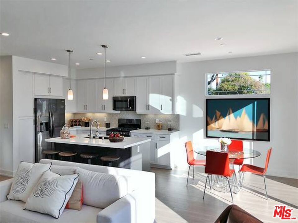 Photo of Listing #26646499