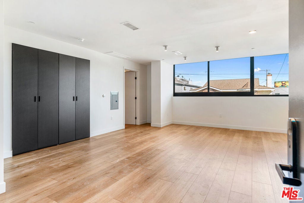 Photo of Listing #26647007