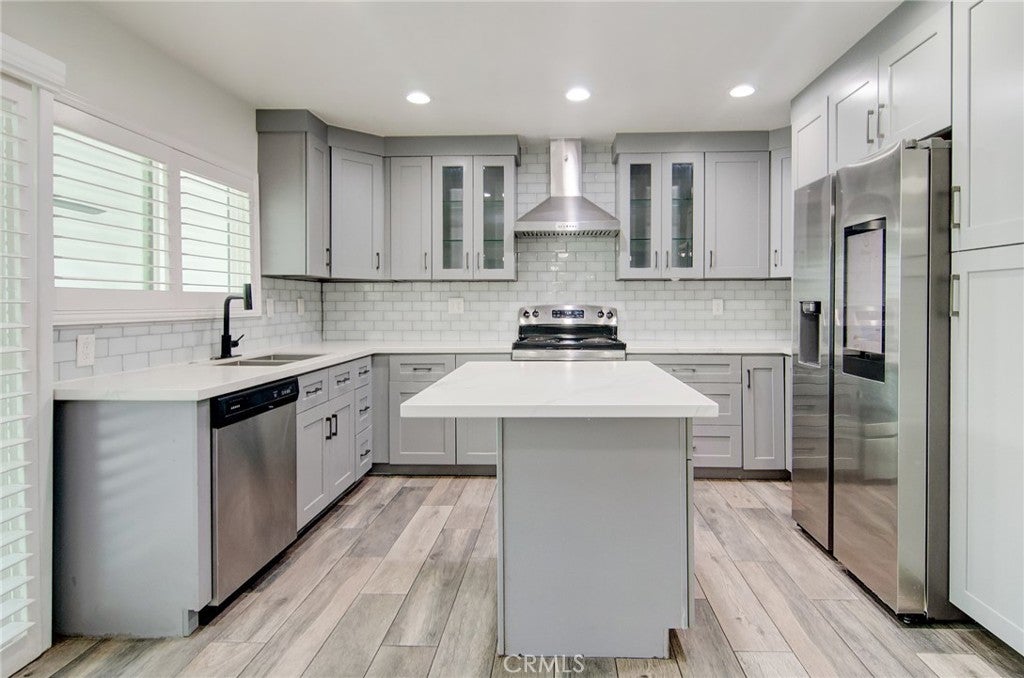 Photo of Listing #OC26016223