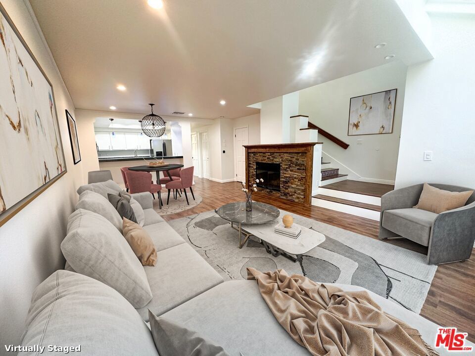 Photo of Listing #26646233