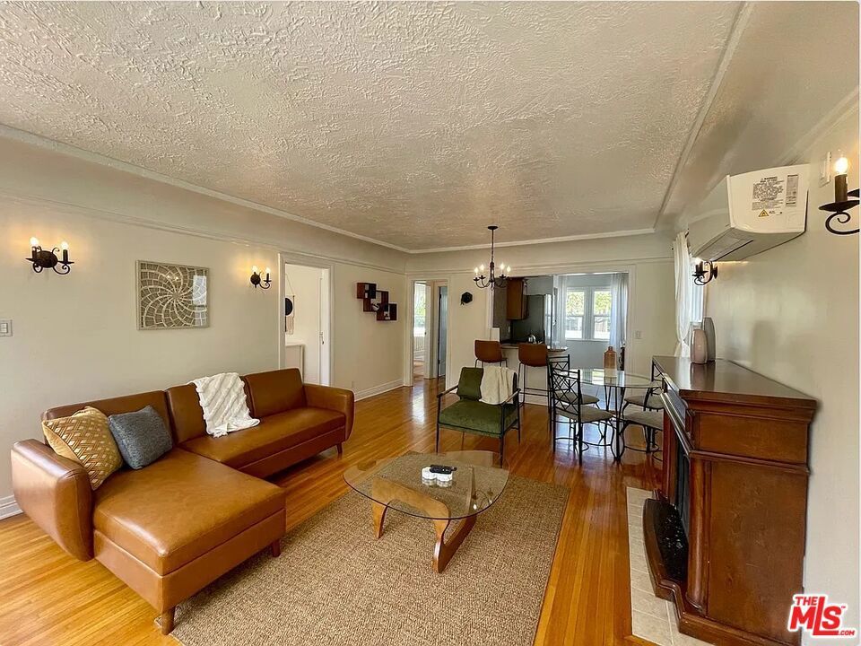 Photo of Listing #26649625