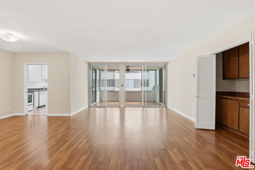 Photo of Listing #26650417