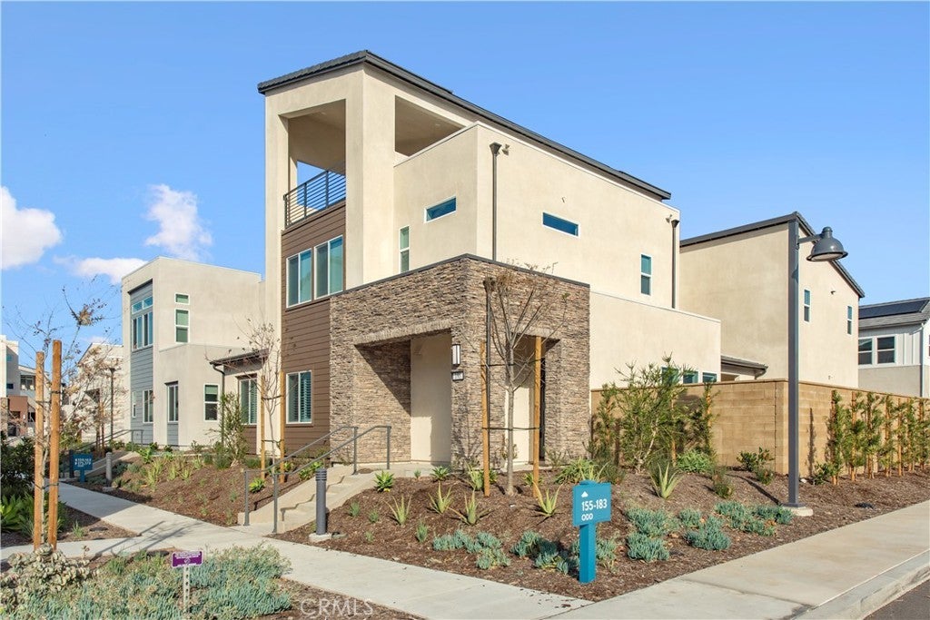 Photo of Listing #OC26030137