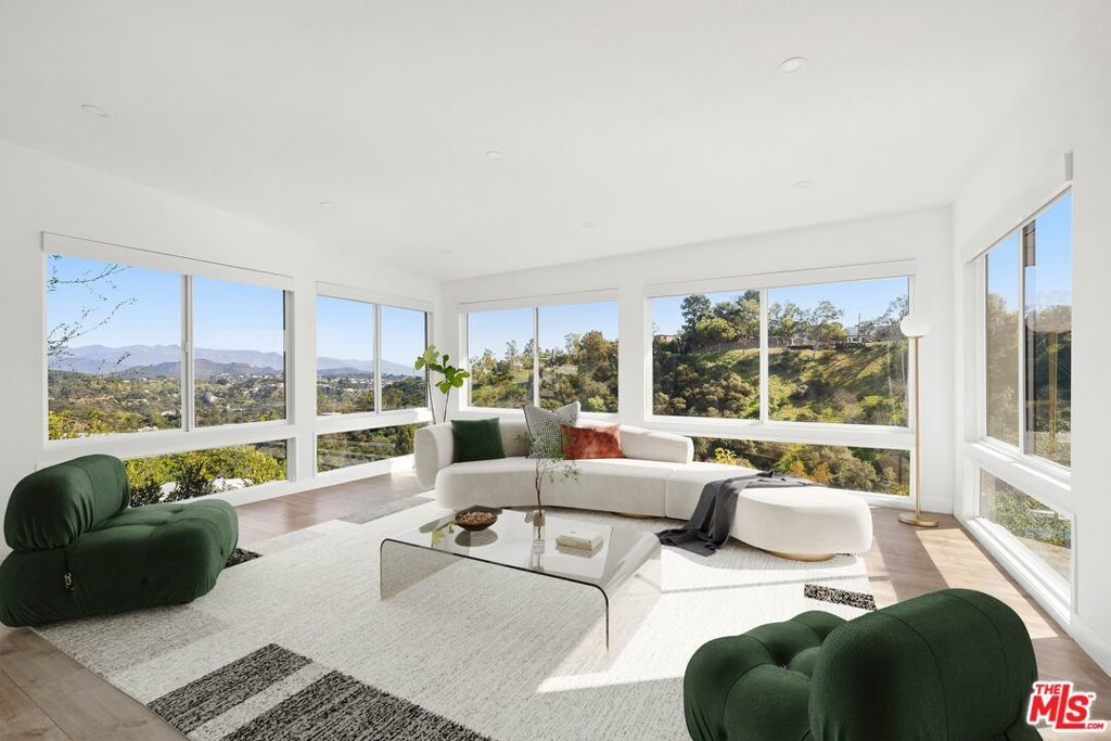 Photo of Listing #26636627