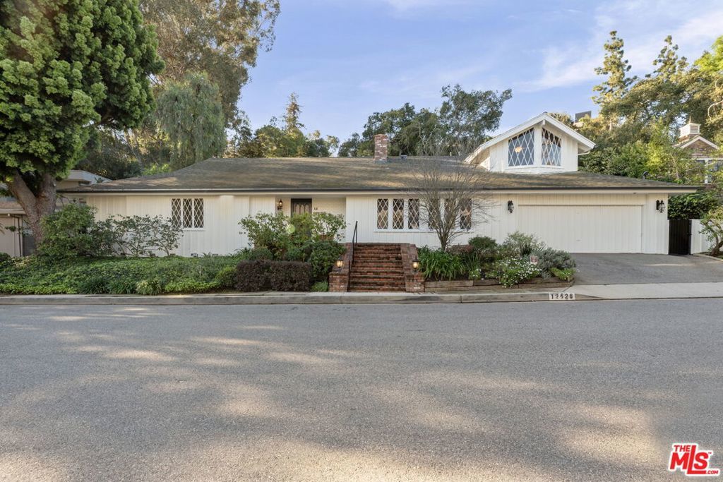 Photo of Listing #26654621