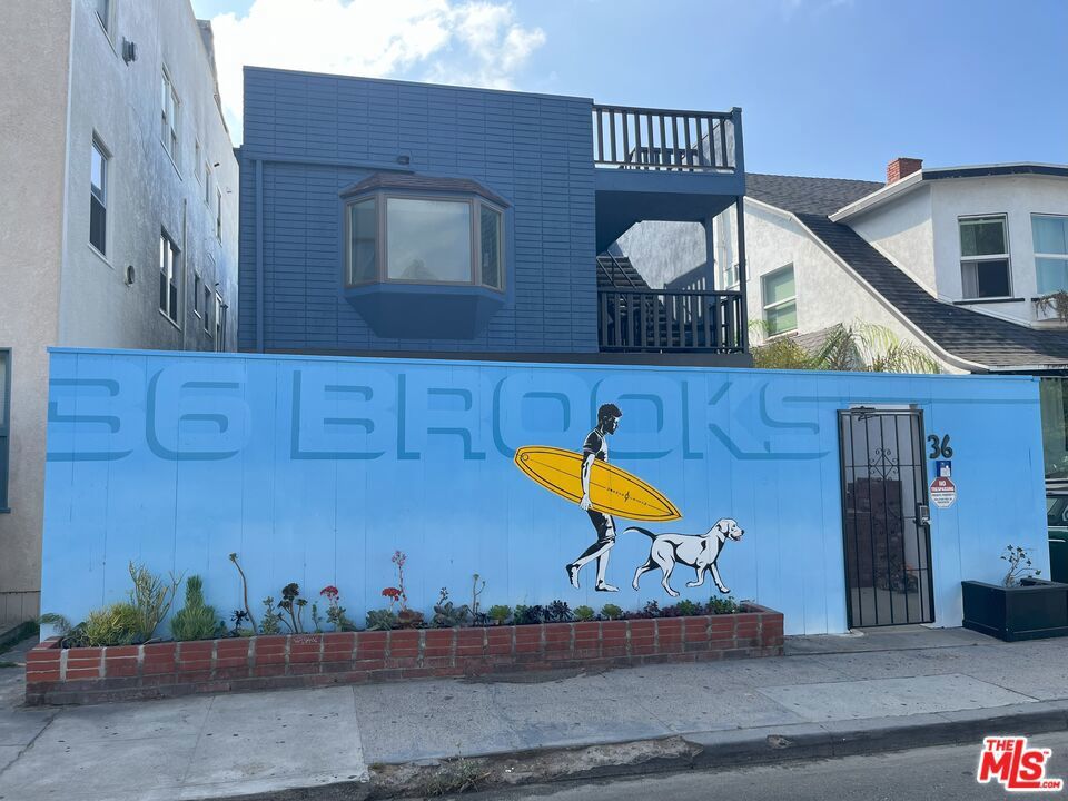 Photo of Listing #26654799