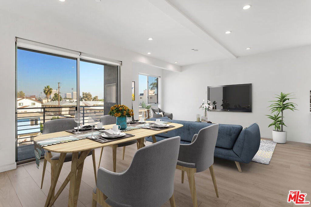 Photo of Listing #26658335