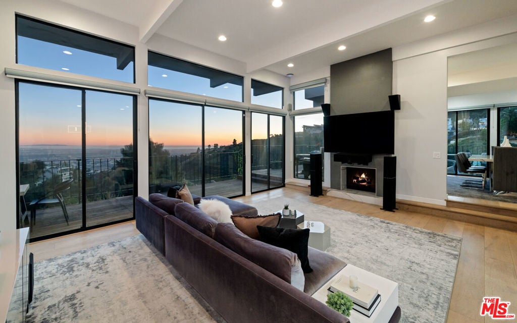 Photo of Listing #26659601