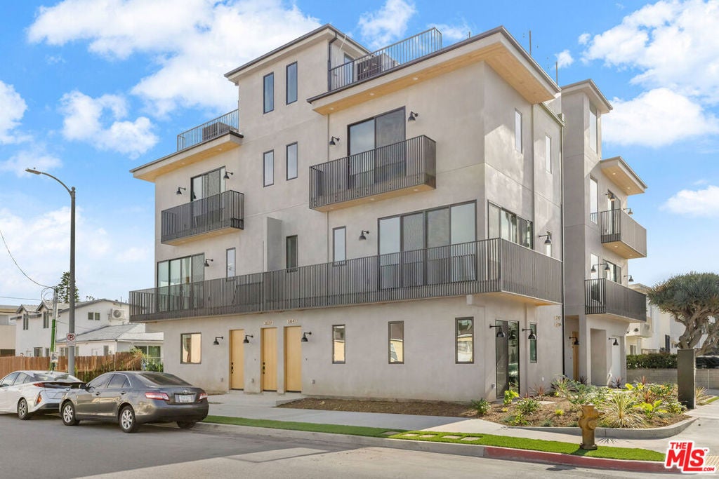 Photo of Listing #26666107