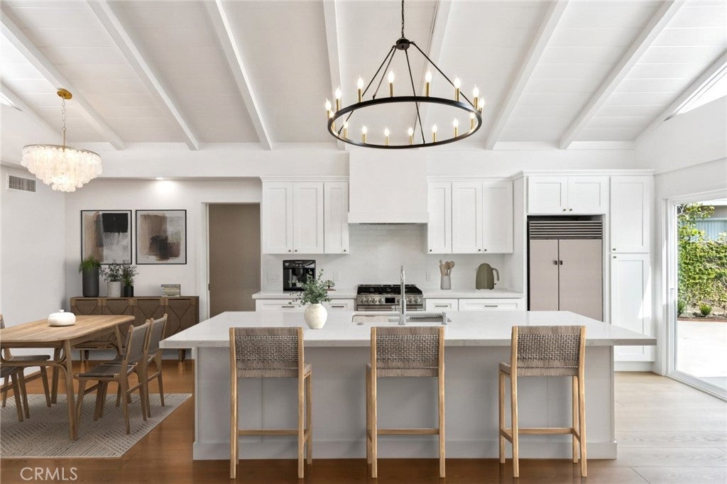 Photo of Listing #NP26076440