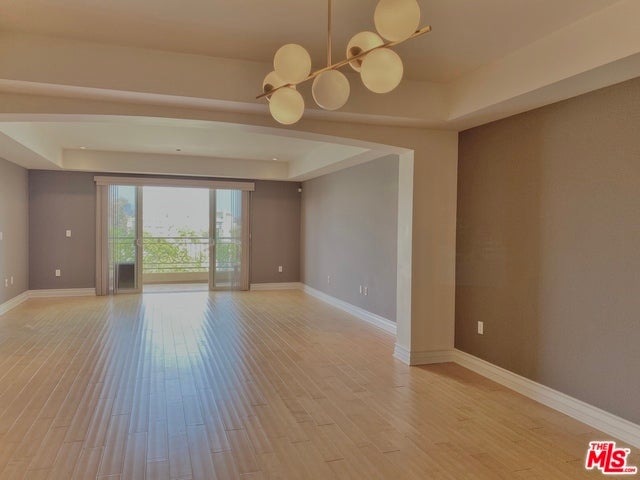 Photo of Listing #26675313