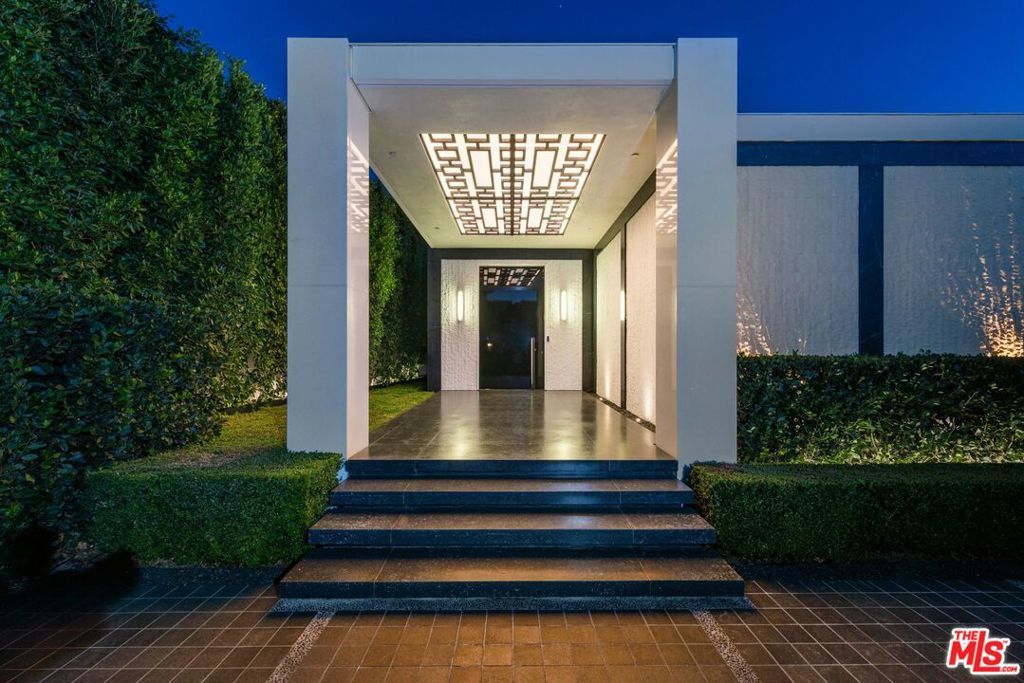 Photo of Listing #24363095