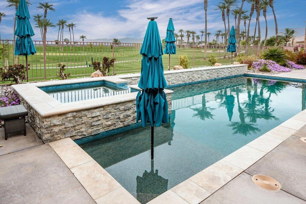 36037 Royal Sage Court, Palm Desert