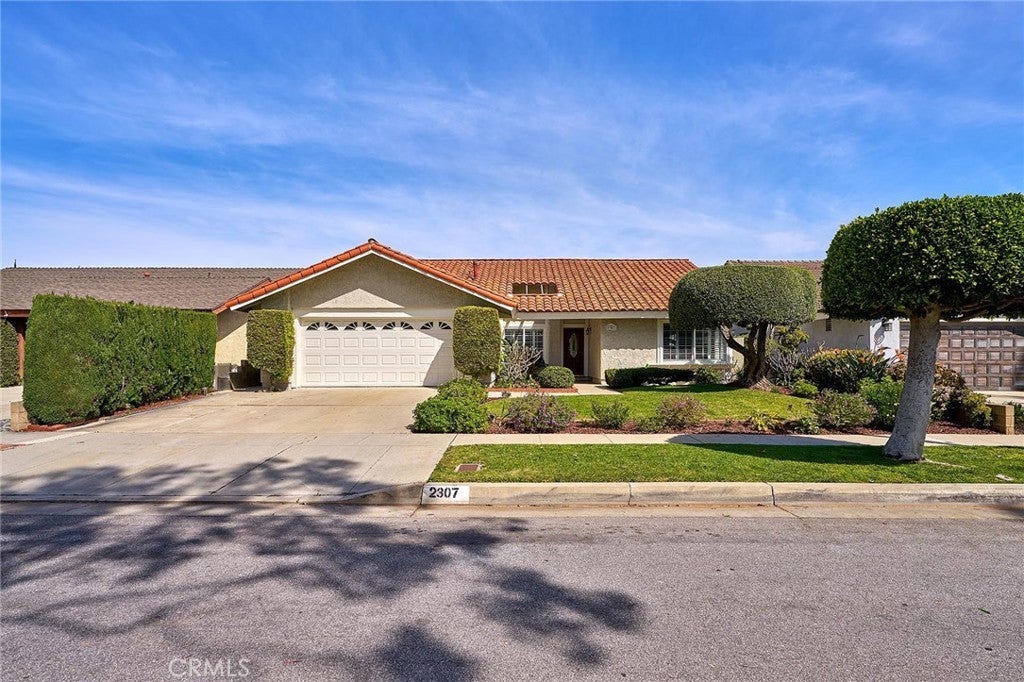 2307 Sepulveda Way