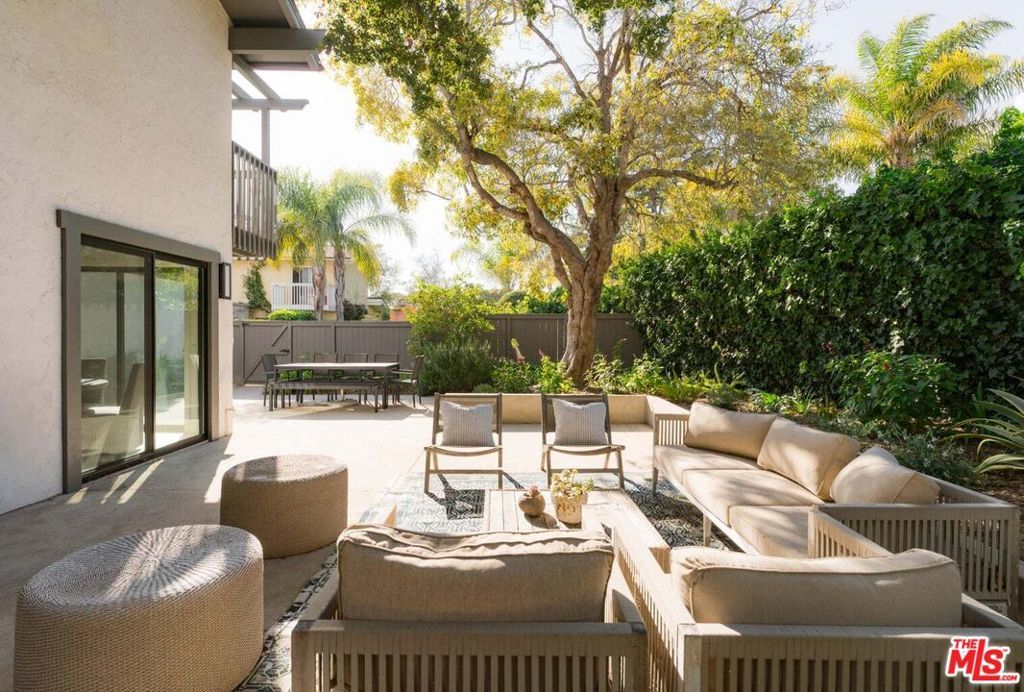 Photo of Listing #24371129