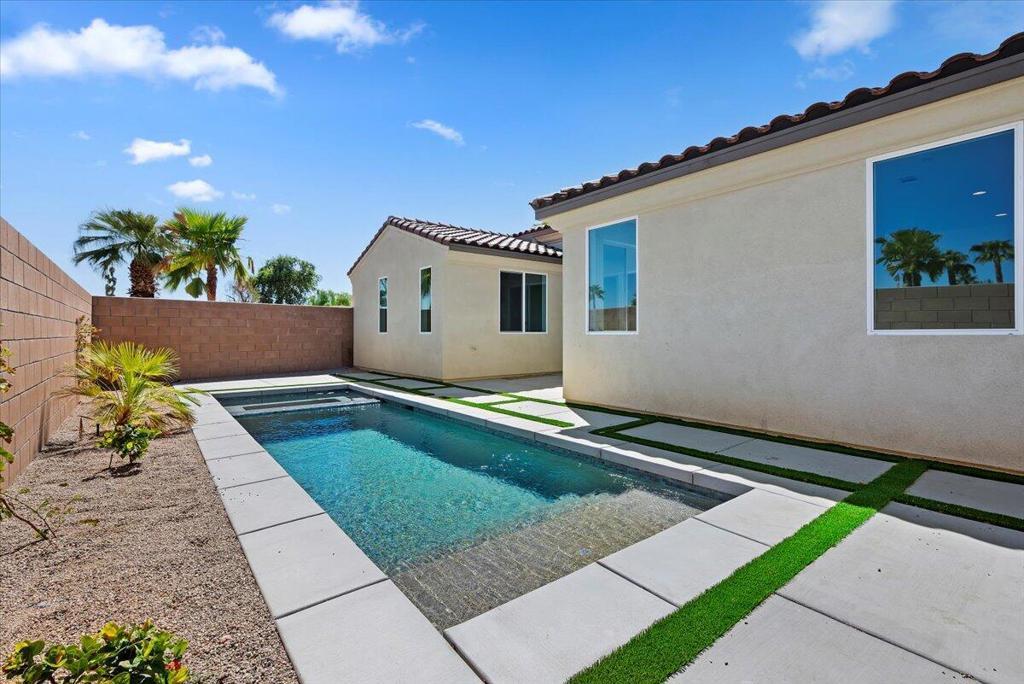 Photo of Listing #219109670PS