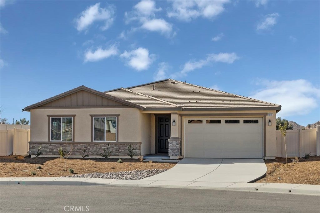 Photo of Listing #IV24083828