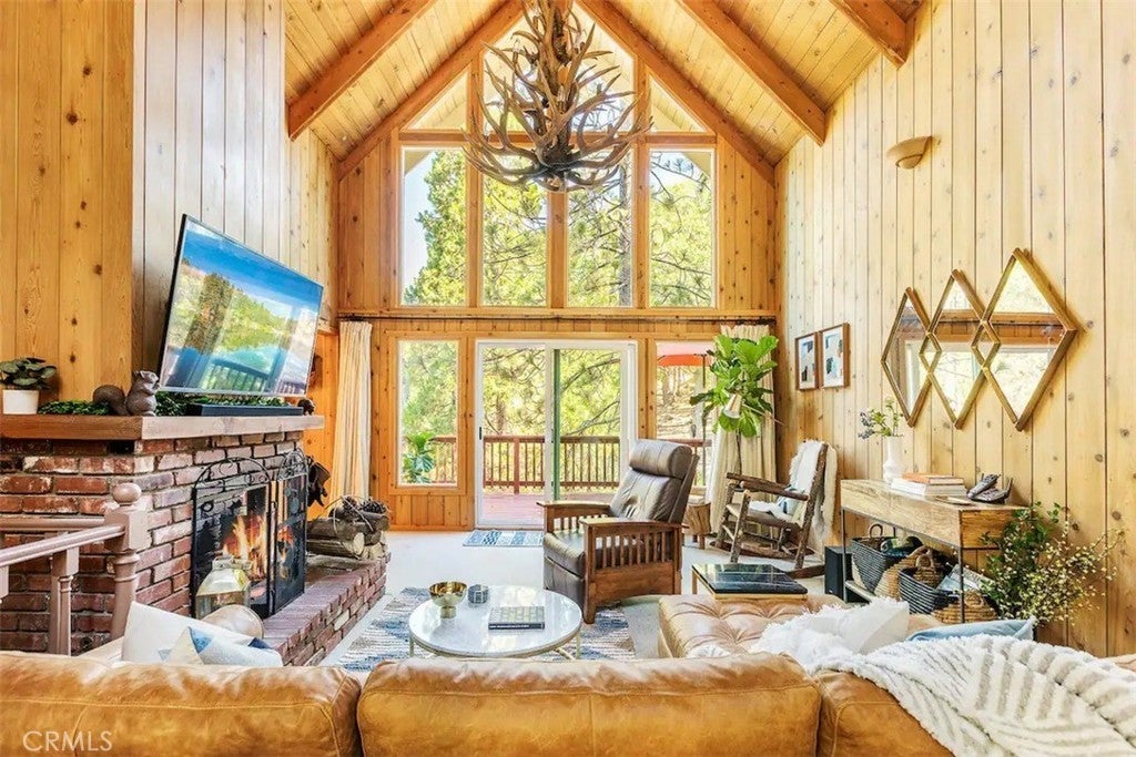 Photo of Listing #RW24087803