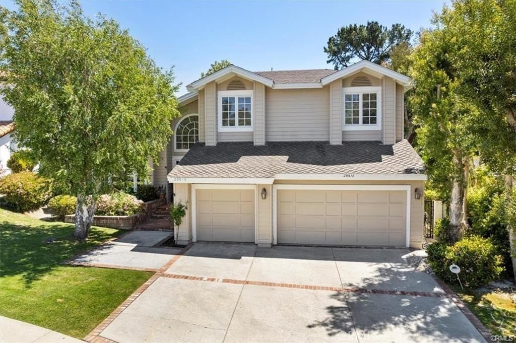 28876 King Arthur Court