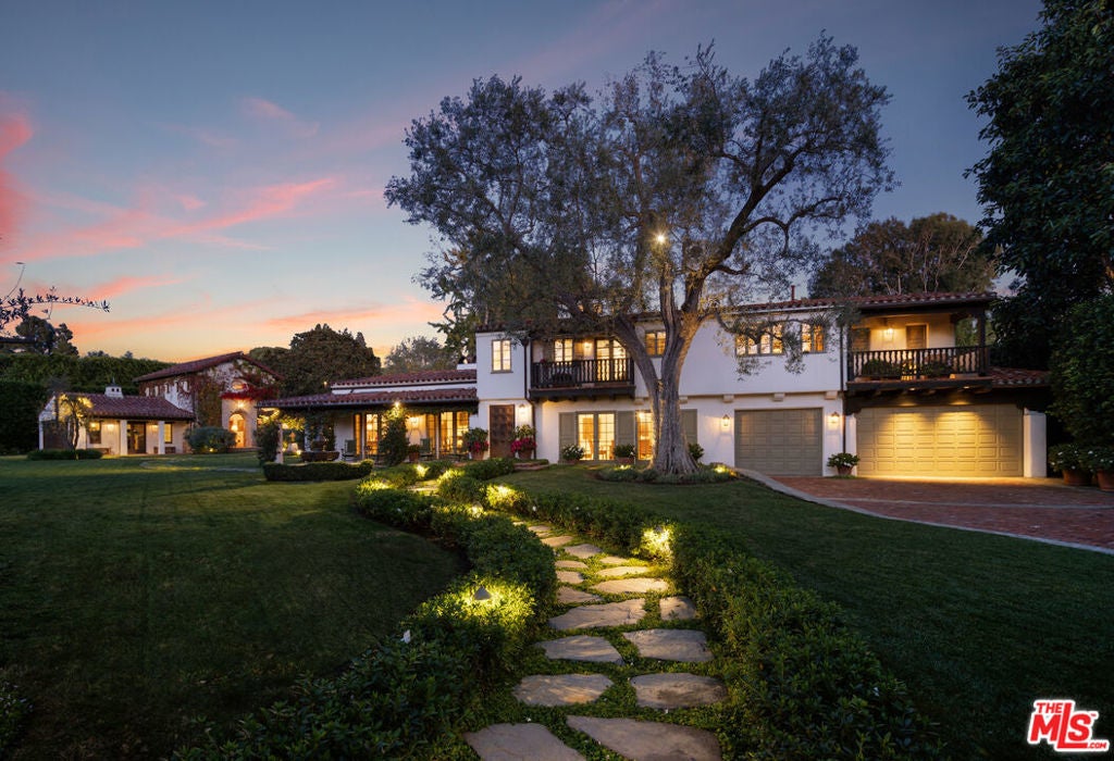 Photo of Listing #24394223