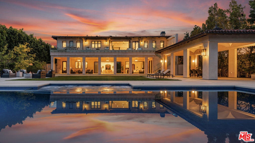 Photo of Listing #24394209