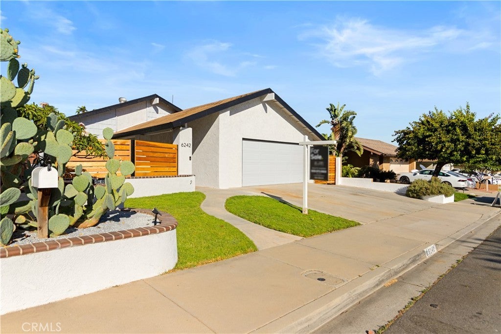 Photo of Listing #CV24110594