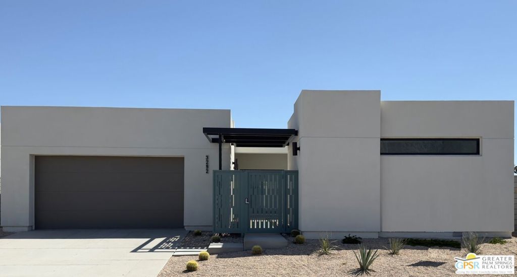 Photo of Listing #24398985