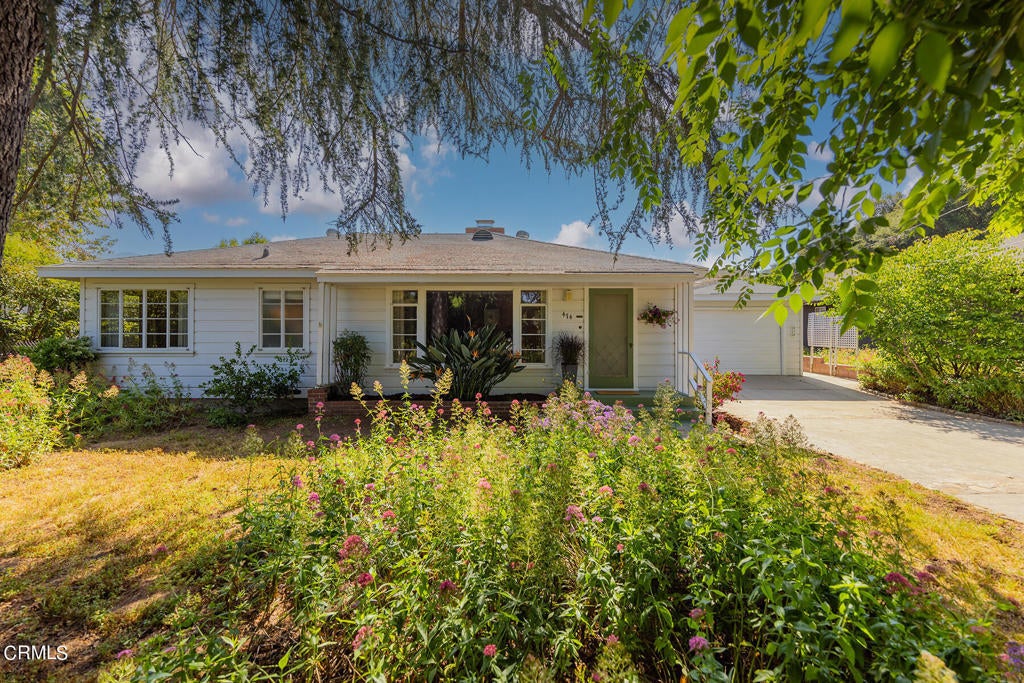 Photo of Listing #V1-23976
