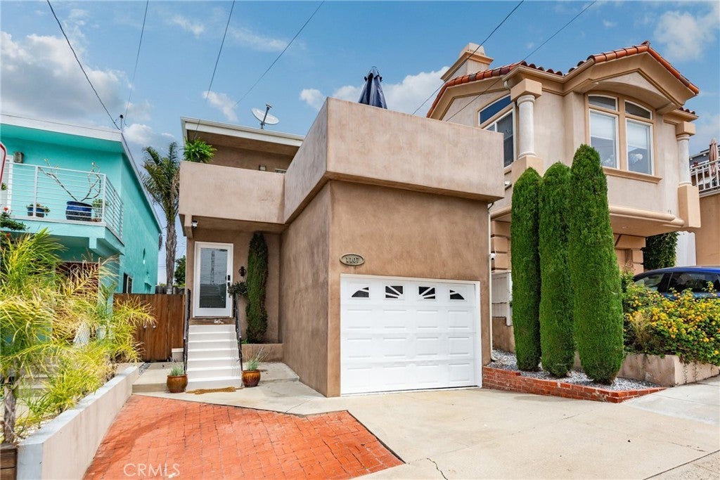 1107 2nd Street