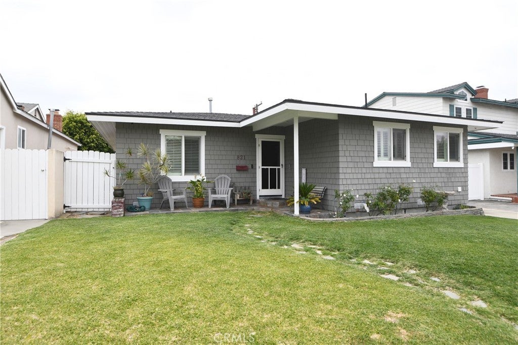 821 Teri Avenue