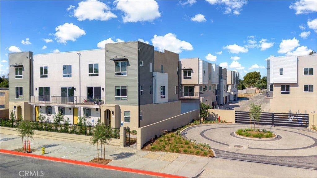 Photo of Listing #SR24118298