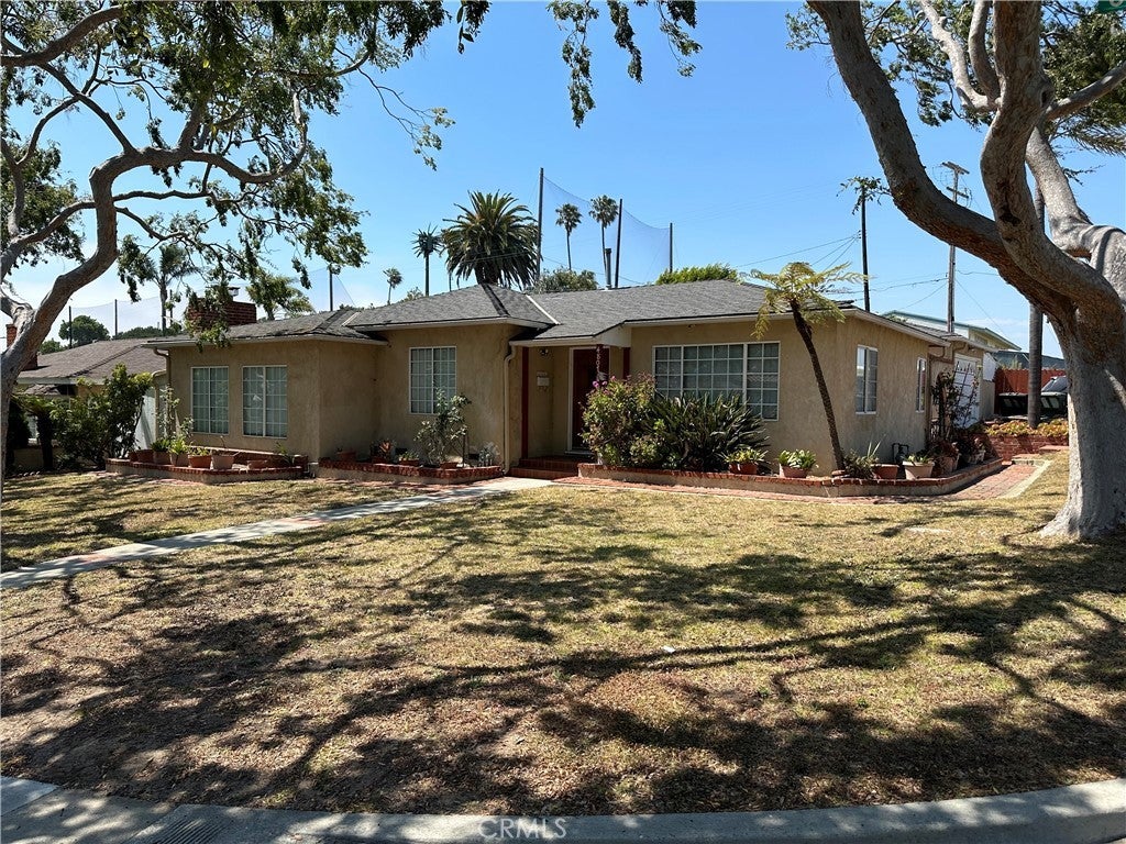 4807 Sharynne Lane