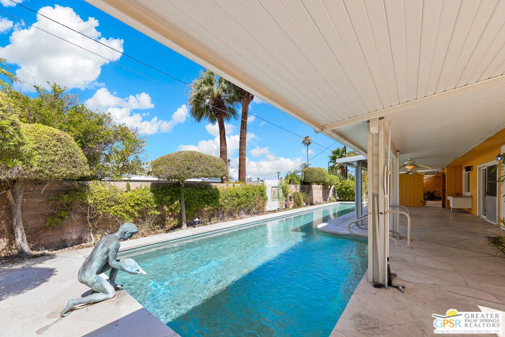 Photo of Listing #24411291