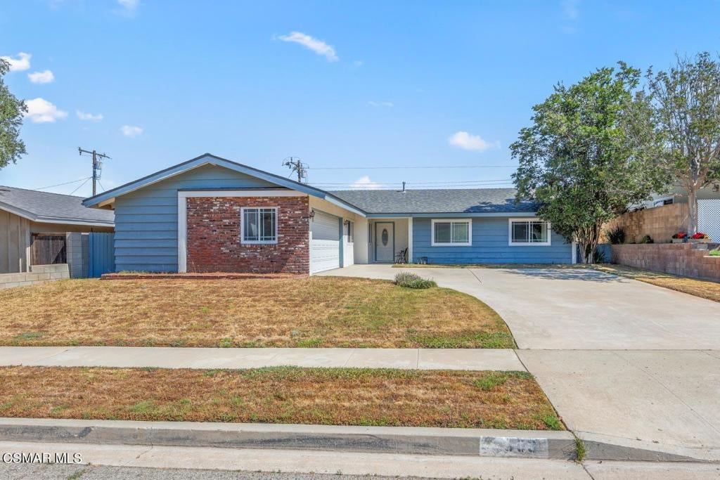 Photo of Listing #224002799