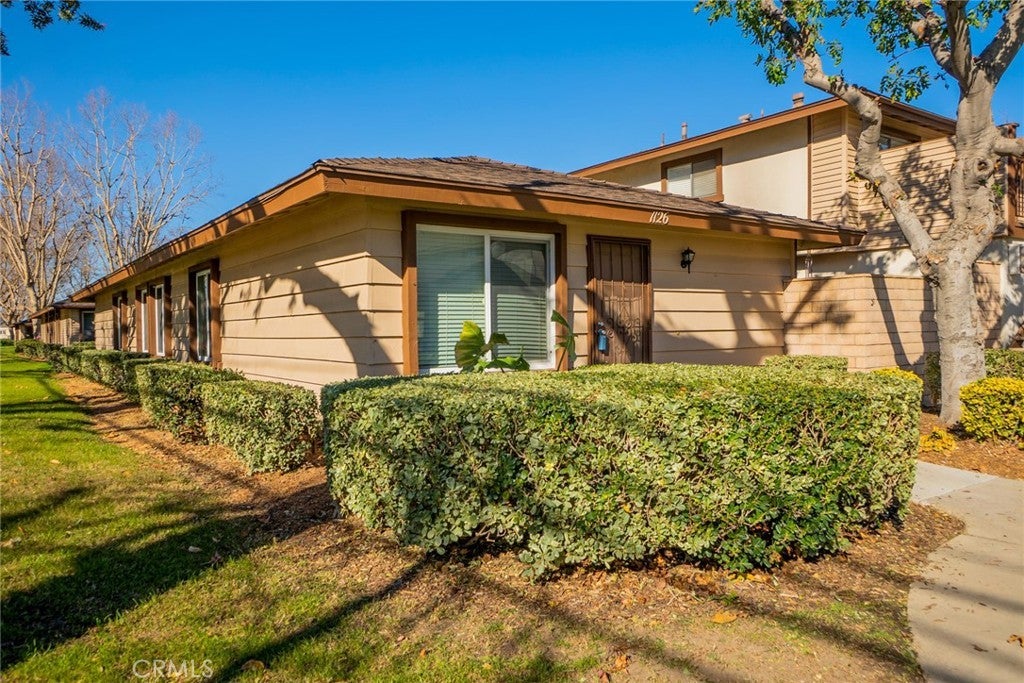 Photo of Listing #IV24148236