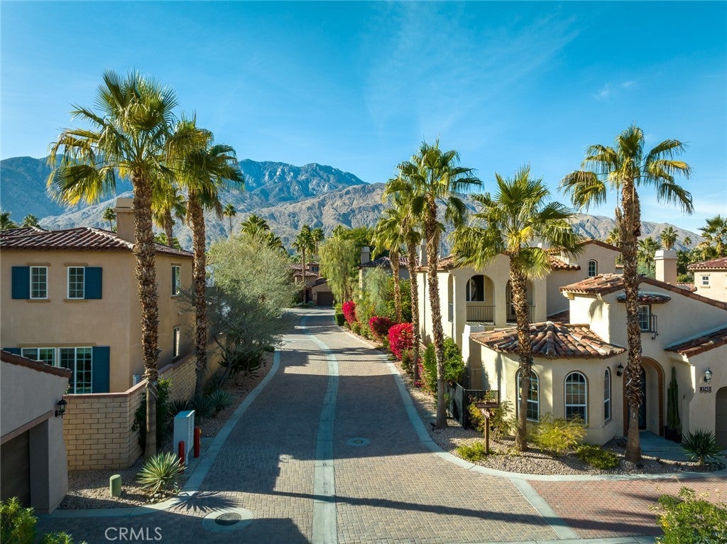 1719 San Sebastian Court Palm Springs Property Listing: MLS® #GD24154471 1719 San Sebastian Court Palm Springs Property Listing: MLS® #GD24154471