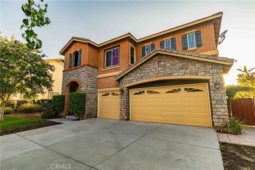 Photo of Listing #WS24155168