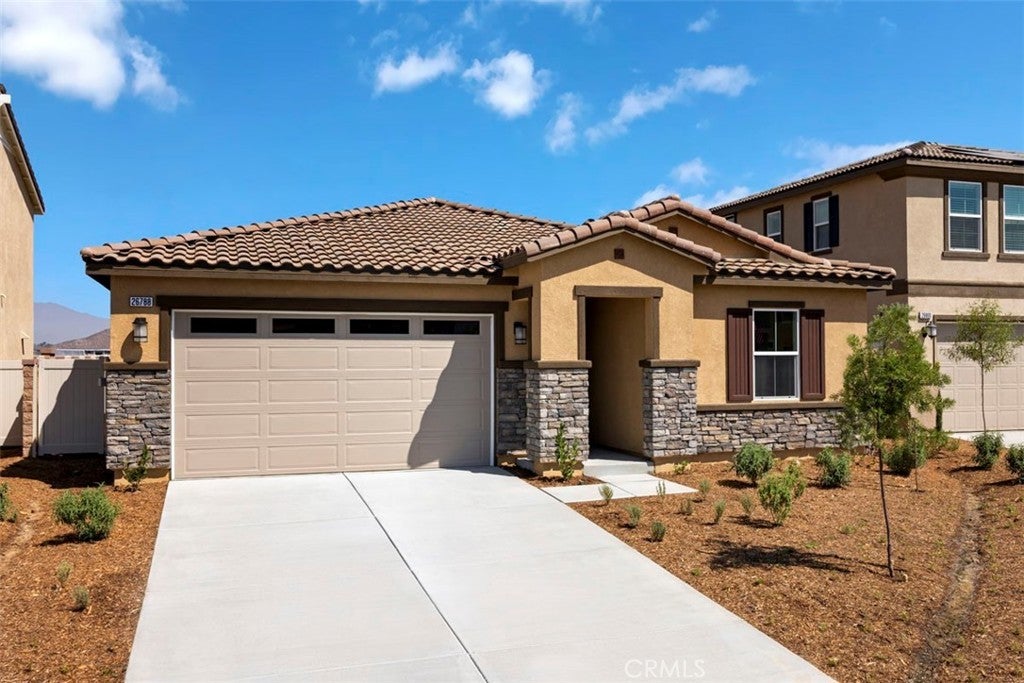 Photo of Listing #IV24158423